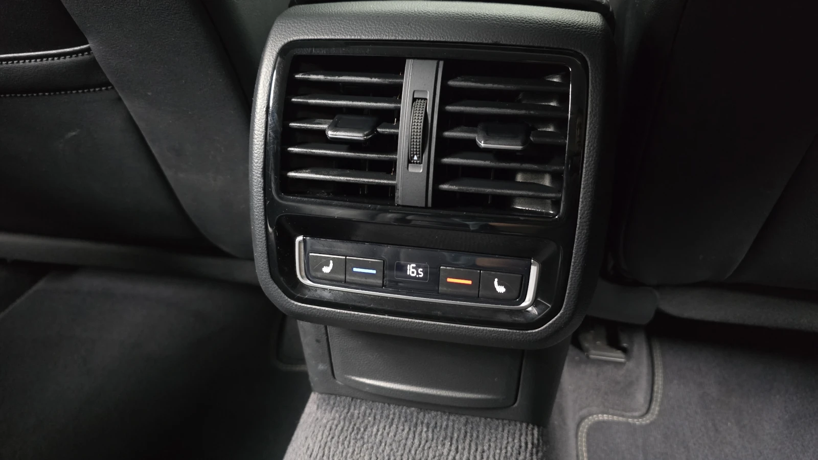 VW Arteon PRESTIGE !!УНИКАТ!! HEAD UP/360CAM/ !ПАНОРАМА, снимка 15 - Автомобили и джипове - 55063590