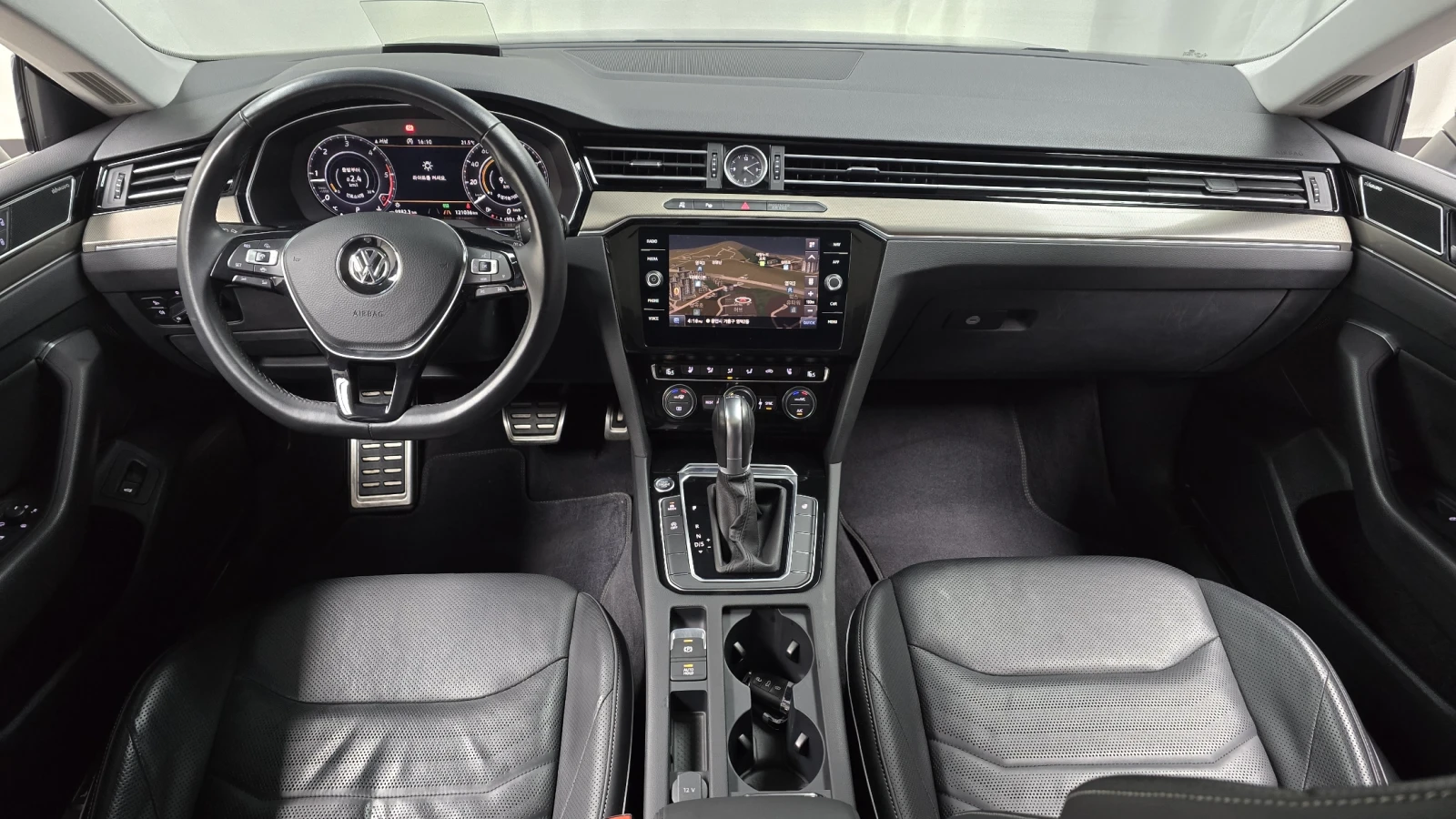 VW Arteon PRESTIGE !!УНИКАТ!! HEAD UP/360CAM/ !ПАНОРАМА, снимка 5 - Автомобили и джипове - 55063590