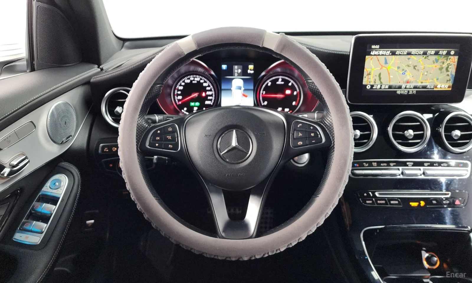 Mercedes-Benz GLC 250, снимка 12 - Автомобили и джипове - 55187724