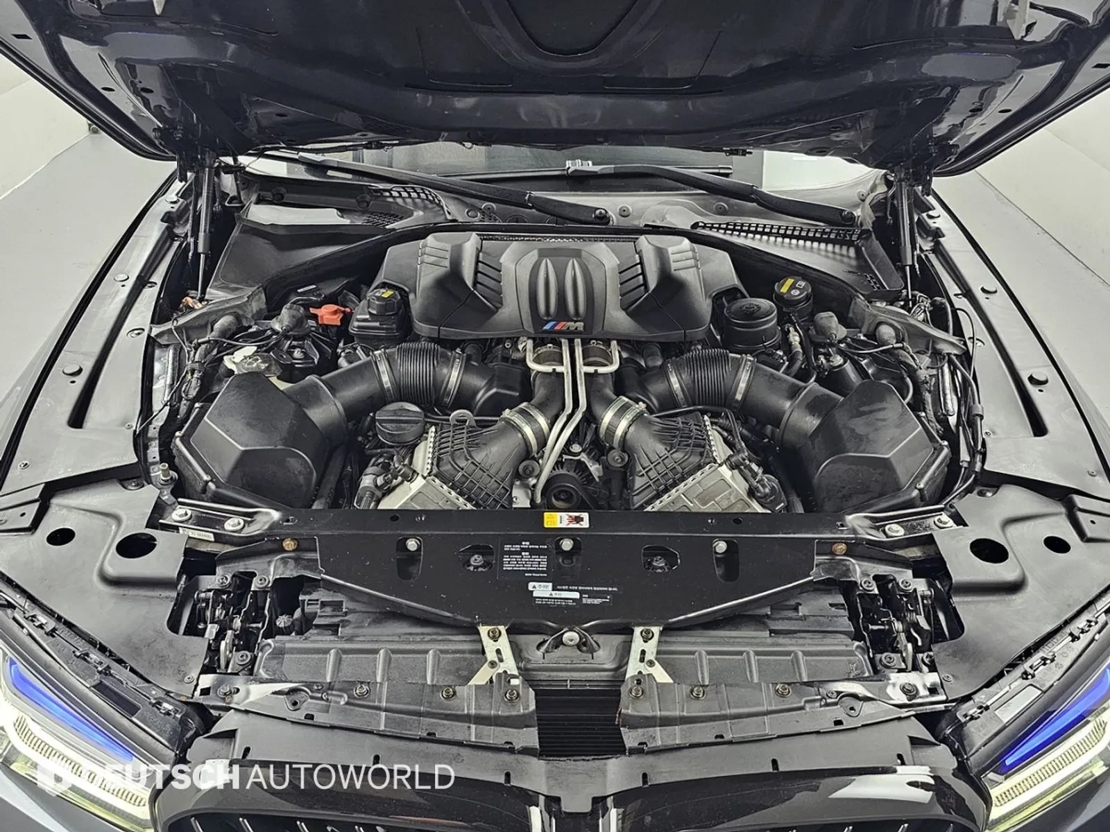 BMW M5 4.4TURBO* TEXNOTEST* UNIKAT, снимка 6 - Автомобили и джипове - 55205906