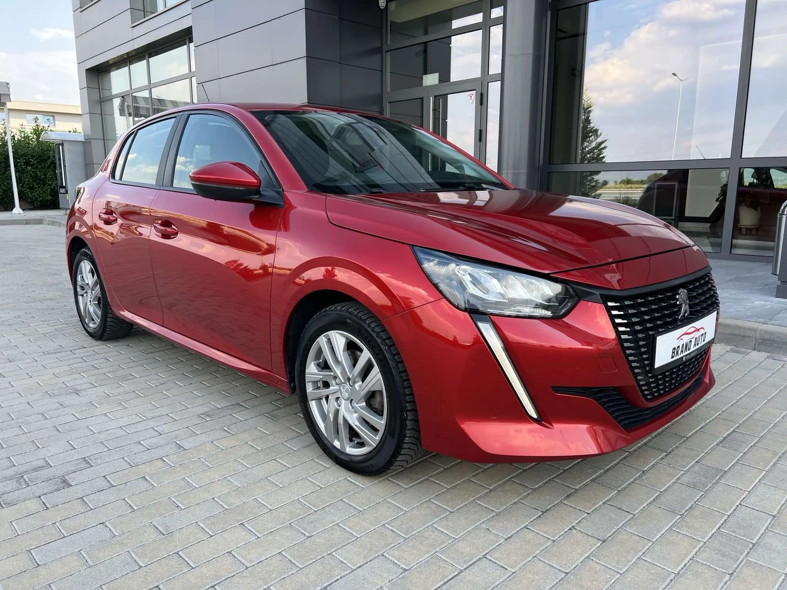 Peugeot 208 * Rouge Elixir Pack * 100k.c. EAT8 * AUTOMATIC * , снимка 7 - Автомобили и джипове - 55565428