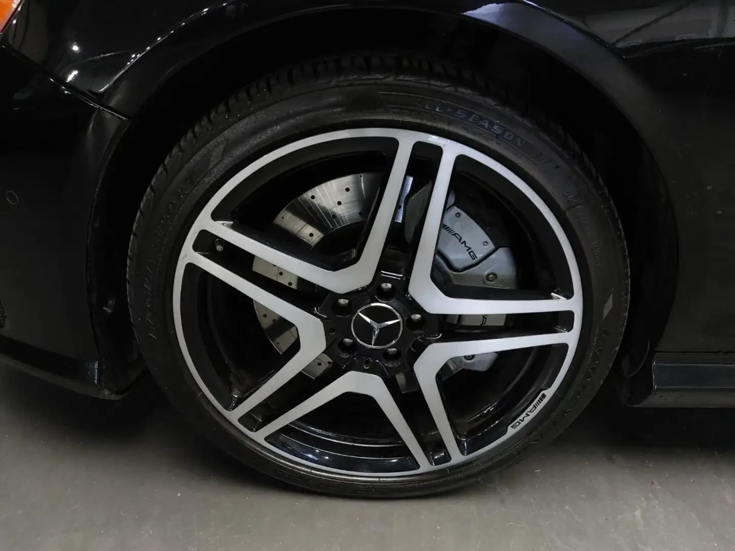 Mercedes-Benz CL 63 AMG (C216, facelift 2010), снимка 7 - Автомобили и джипове - 55659112
