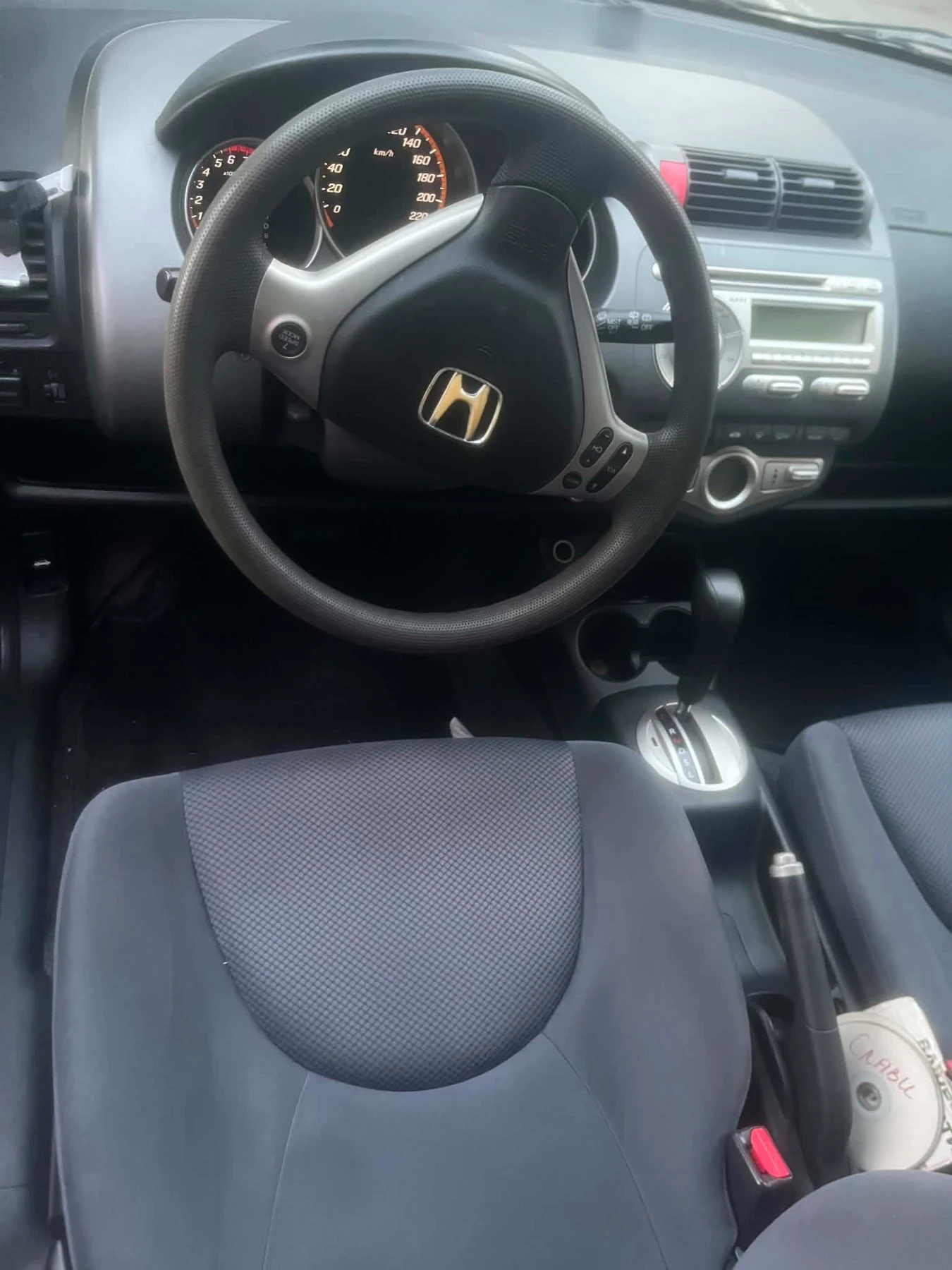 Honda Jazz, снимка 4 - Автомобили и джипове - 55804479
