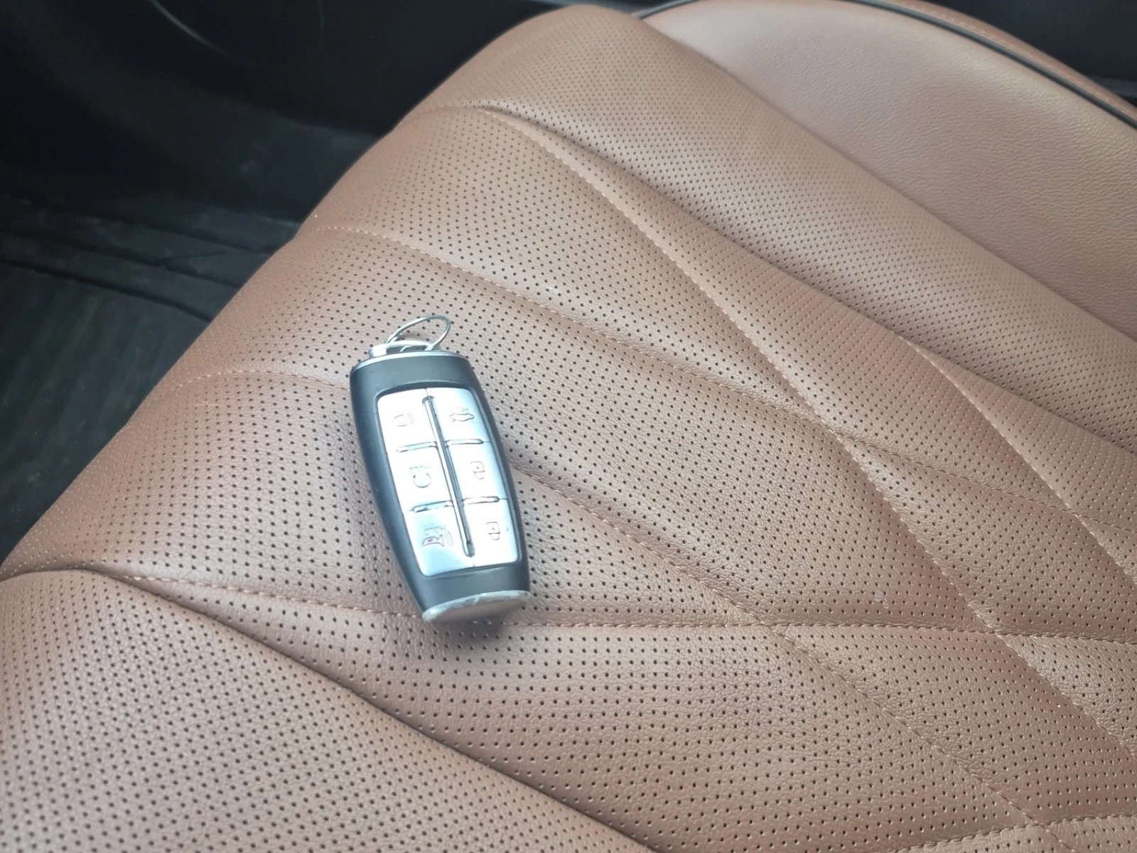 Genesis G80 * 2.5T ADVANCED * Един собственик * От Hyundai * , снимка 10 - Автомобили и джипове - 55889758
