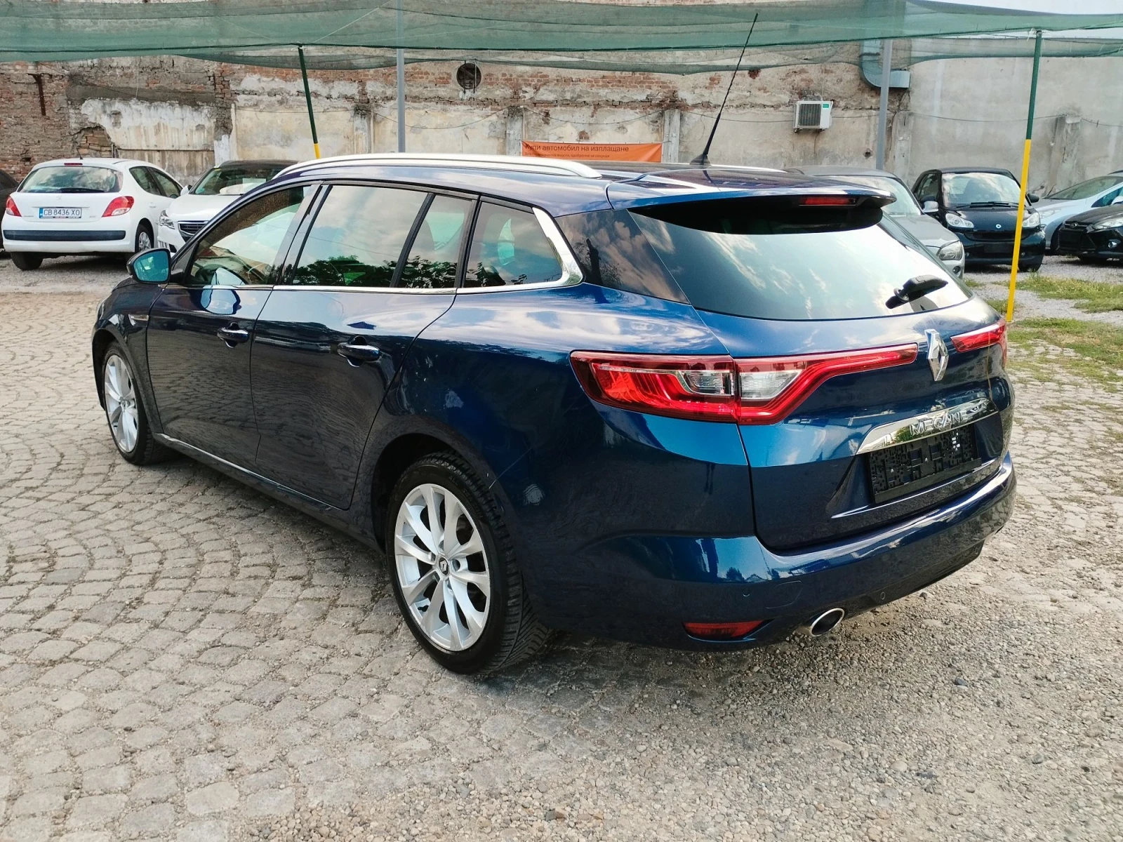 Renault Megane 1.5dci 110kc AUTOMATIC , снимка 6 - Автомобили и джипове - 55892423