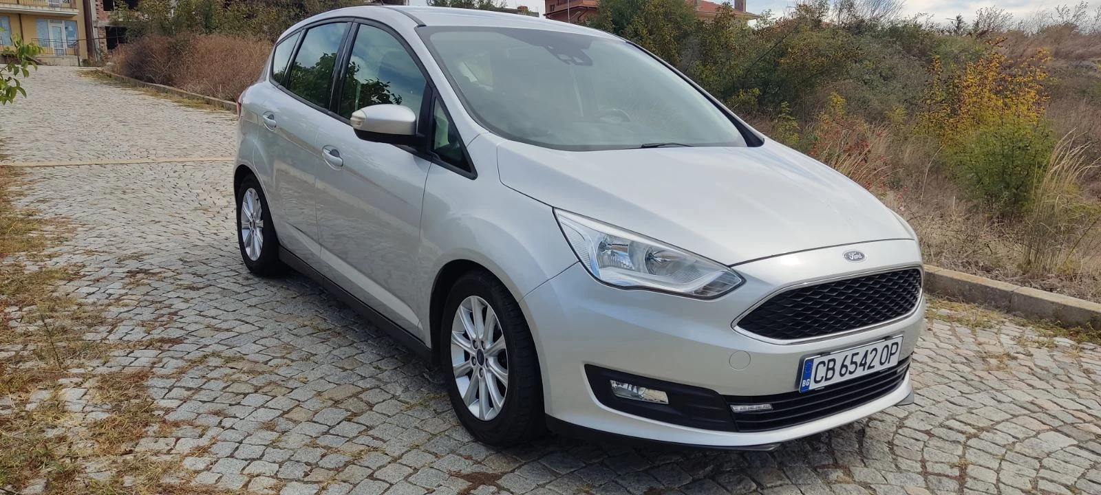 Ford C-max 1.0i 6sk., снимка 2 - Автомобили и джипове - 56247154