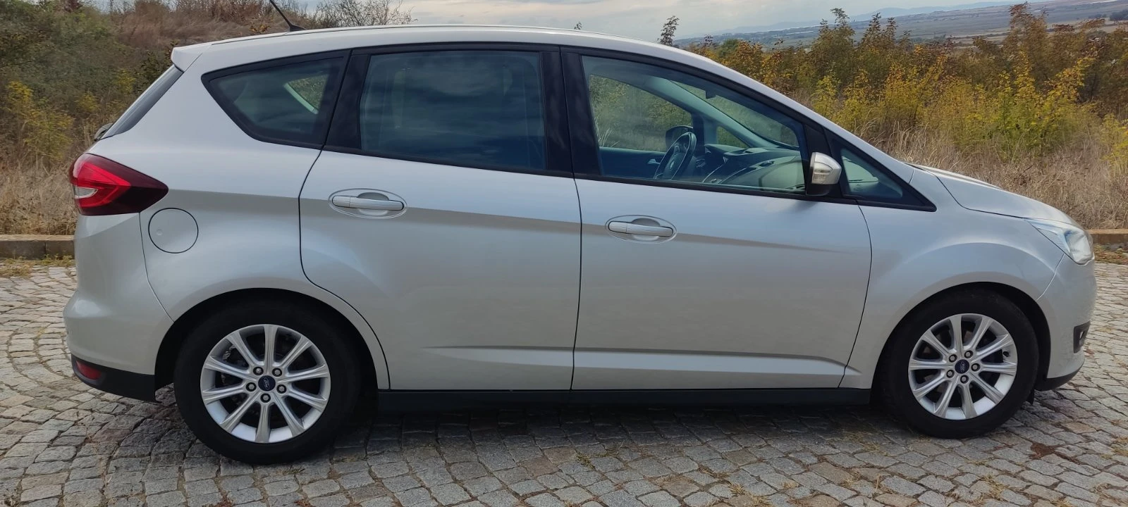 Ford C-max 1.0i 6sk., снимка 5 - Автомобили и джипове - 56247154