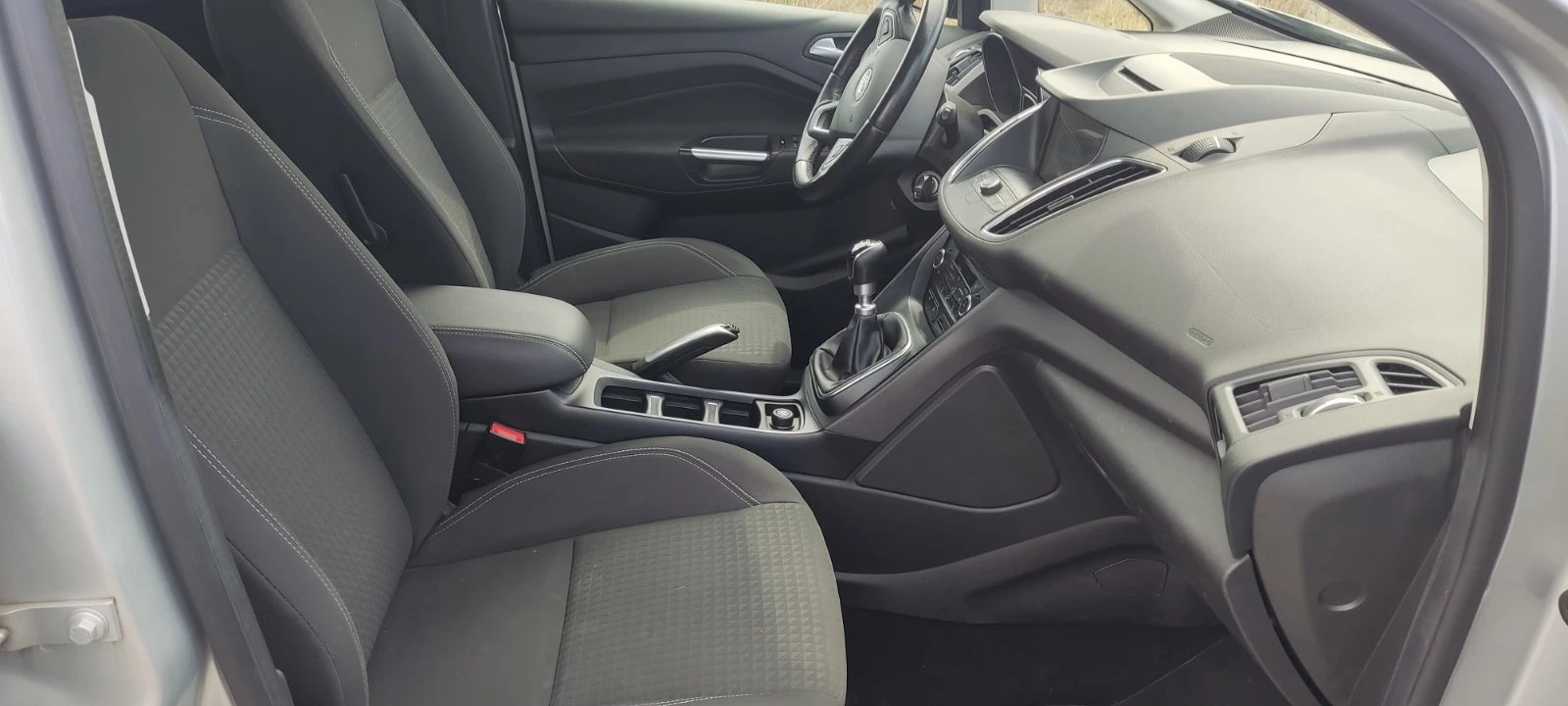Ford C-max 1.0i 6sk., снимка 10 - Автомобили и джипове - 56247154