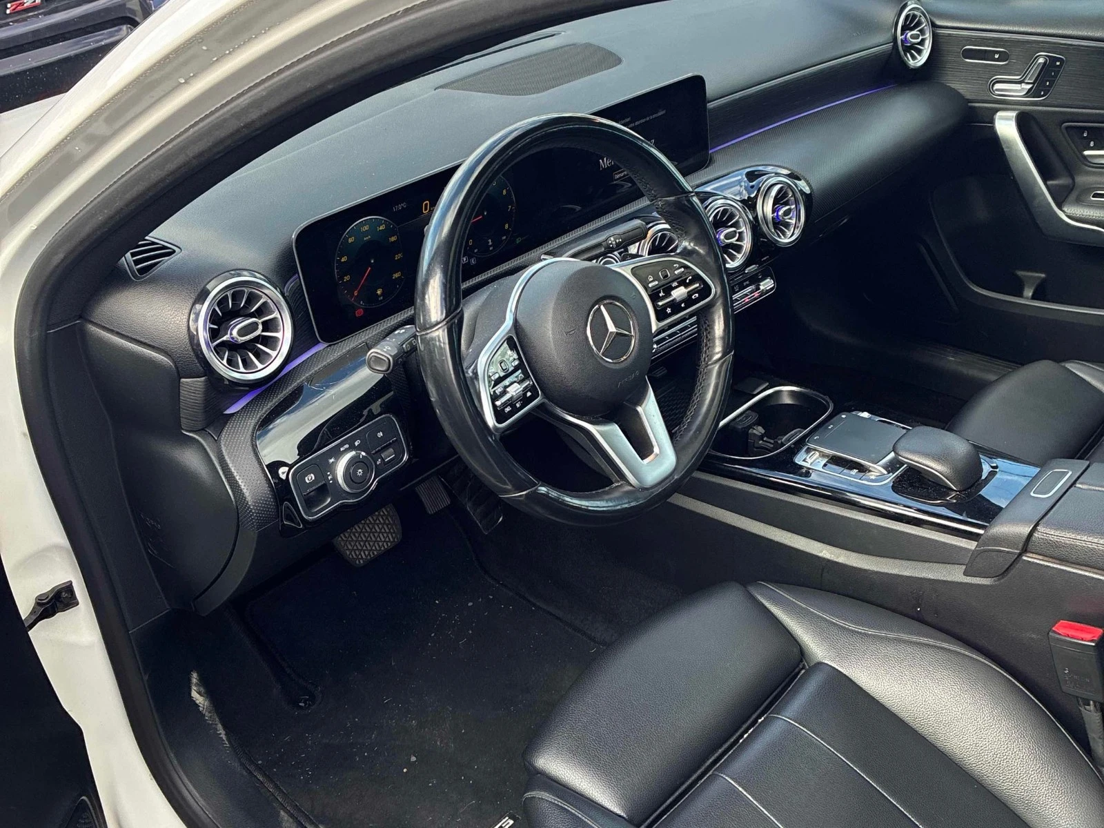 Mercedes-Benz A 250 Distronic * Ambient * ���������� (���� �� ��) | Mobile.bg � ����������� 9