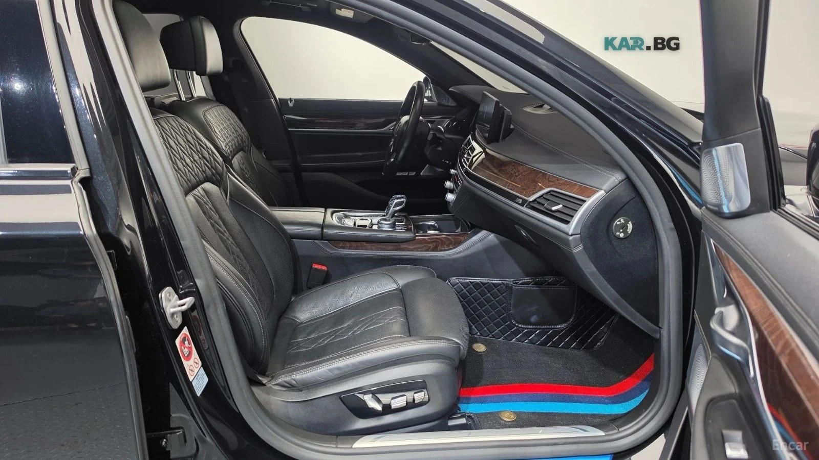 BMW 750, снимка 11 - Автомобили и джипове - 56689882