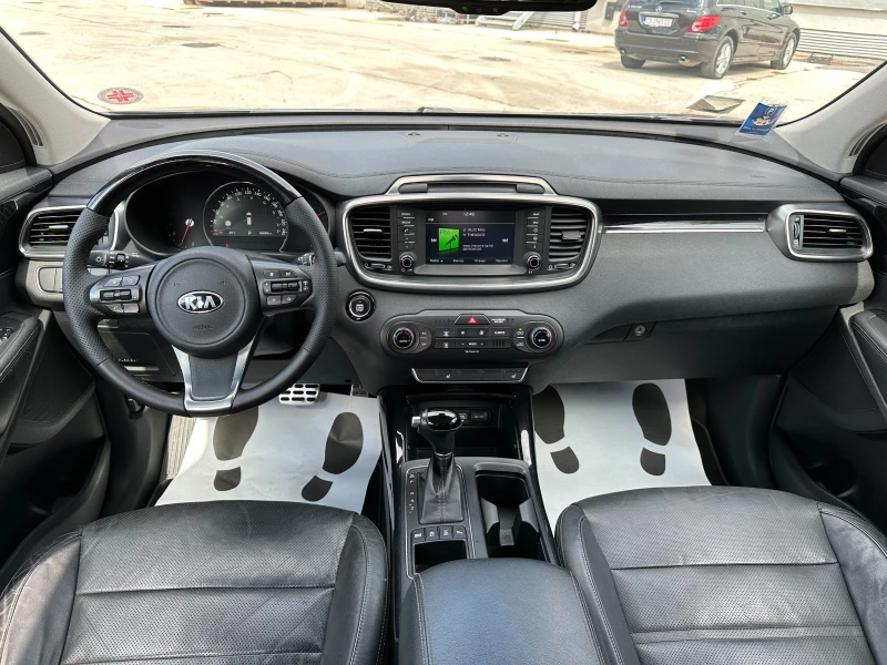 Kia Sorento 2.2 CRDi Feel 4WD, снимка 11 - Автомобили и джипове - 47302785