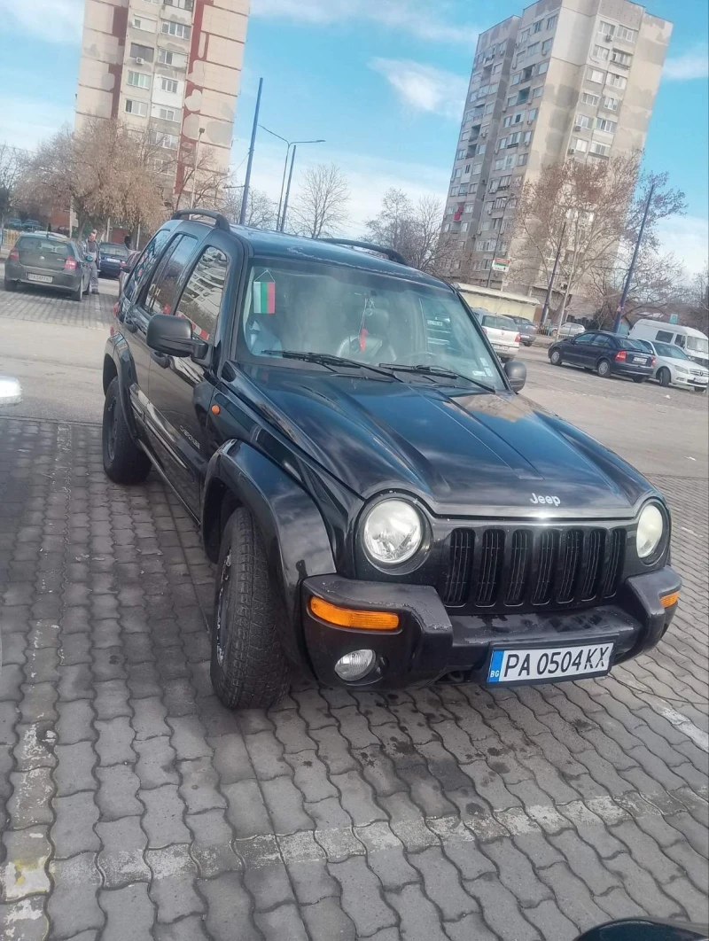 Jeep Cherokee, снимка 2 - Автомобили и джипове - 48832203