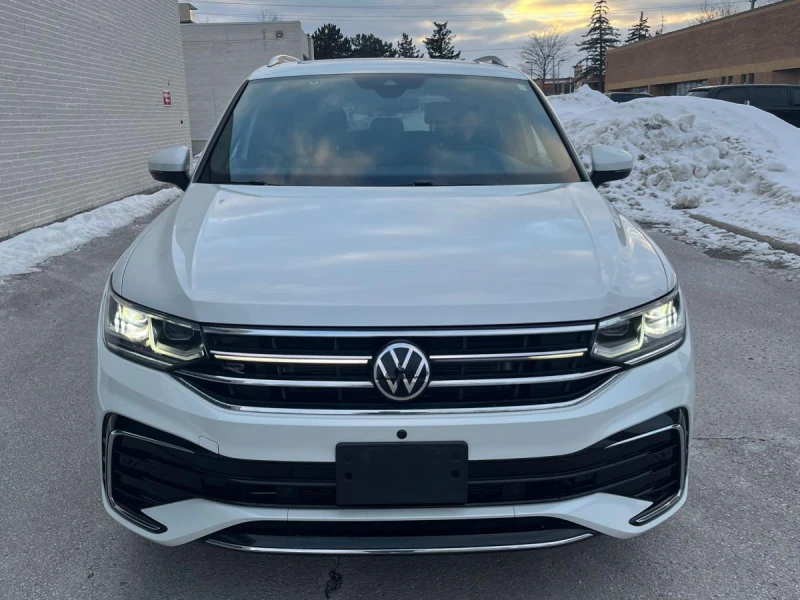 VW Tiguan 2022 Volkswagen Tiguan Highline R-Line, снимка 2 - Автомобили и джипове - 49452839