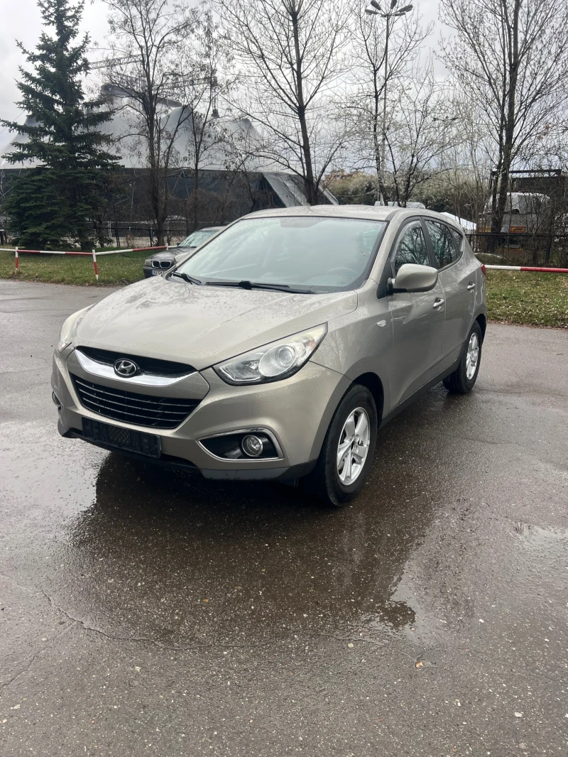 Hyundai IX35 2.0, снимка 2 - Автомобили и джипове - 49530436