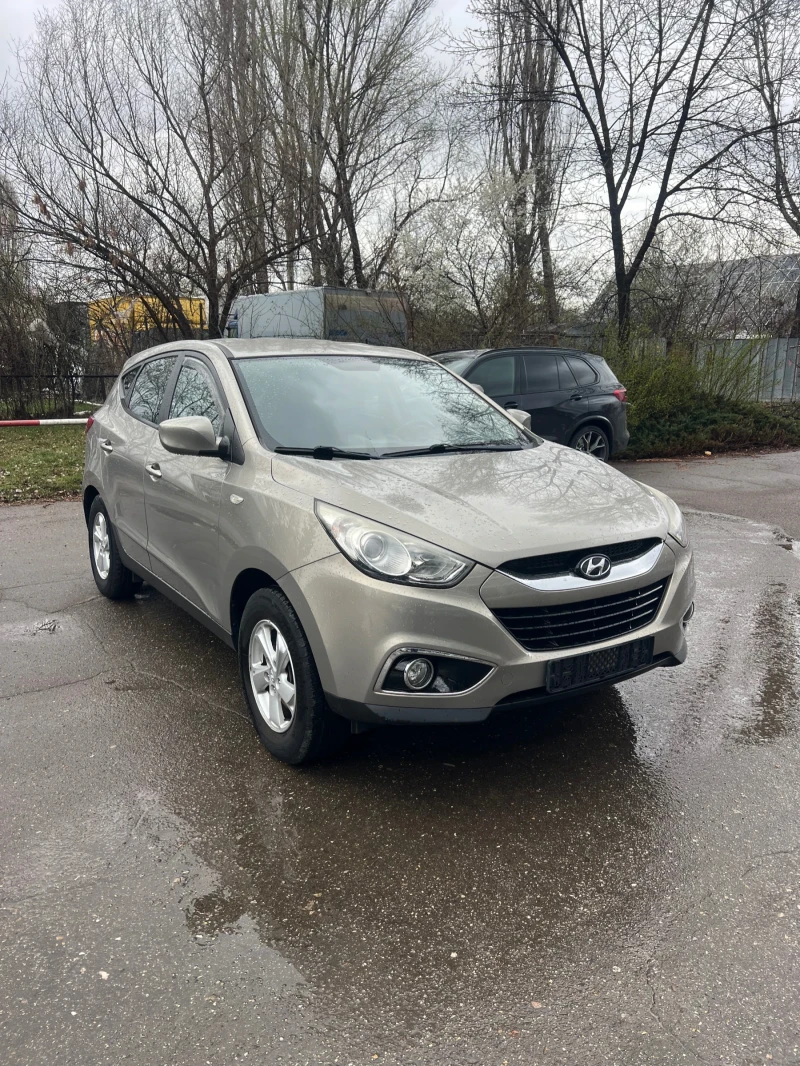 Hyundai IX35 2.0, снимка 1 - Автомобили и джипове - 49530436