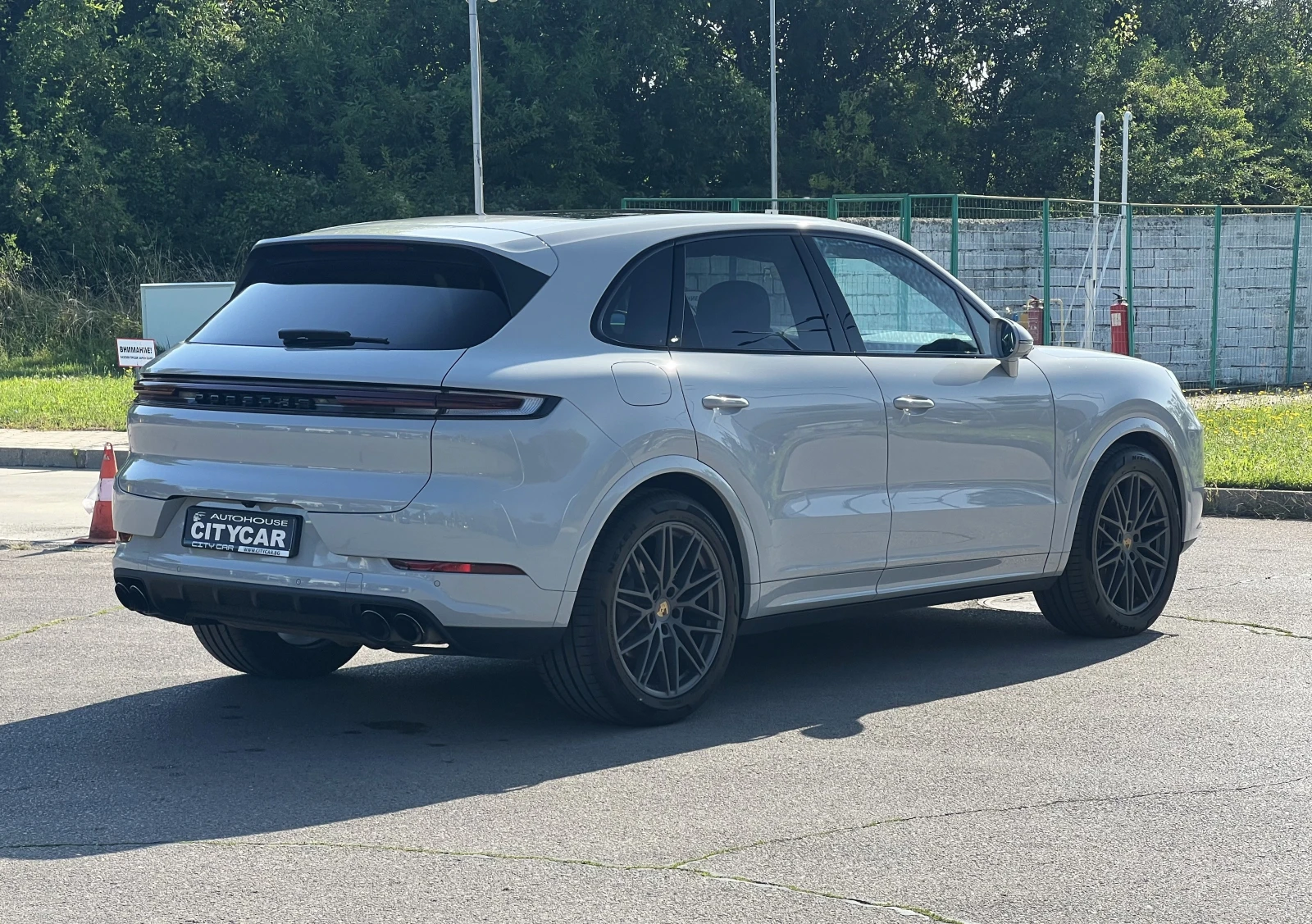 Porsche Cayenne V6/FACELIFT/SPORT DESIGN/LIFT/PANO/BOSE/MATRIX/21  - изображение 6