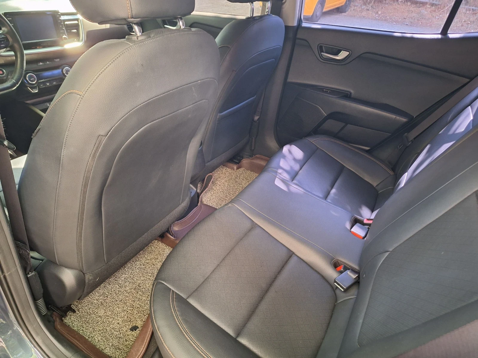 Kia Stonic 1.6crdi, KIA KOREA, наличен  - изображение 7