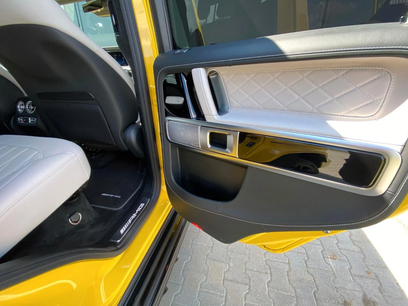 Mercedes-Benz G 63 AMG /FACELIFT/MANUFAKTUR/SUPERIOR/BURMESTER/DESIGNO/ | Mobile.bg   12
