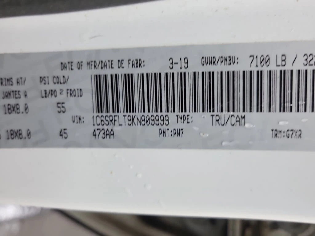 Dodge RAM 1500 REBEL CREW CAB SHORT BED  CARFAX | Mobile.bg � ����������� 15