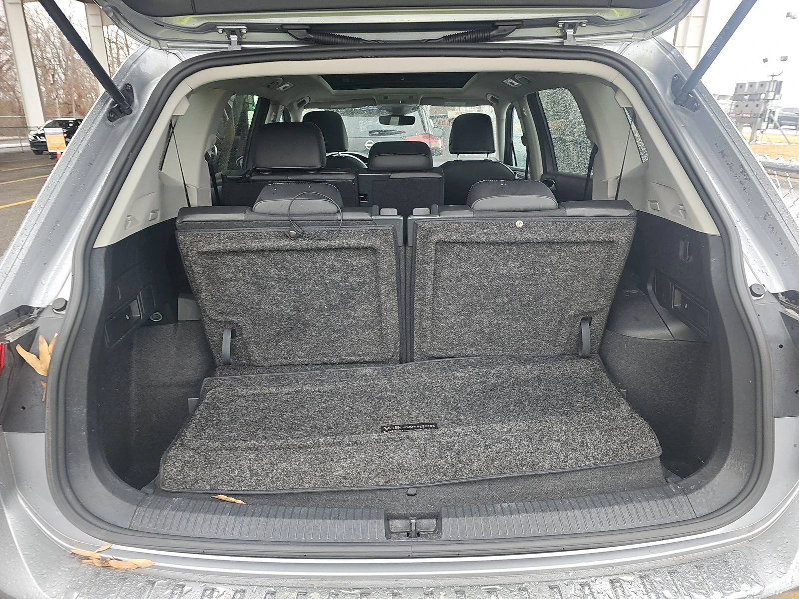 VW Tiguan 6+ 1, снимка 16 - Автомобили и джипове - 53712811