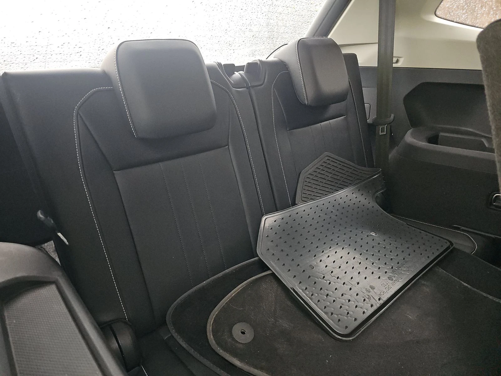 VW Tiguan 6+ 1, снимка 13 - Автомобили и джипове - 53712811