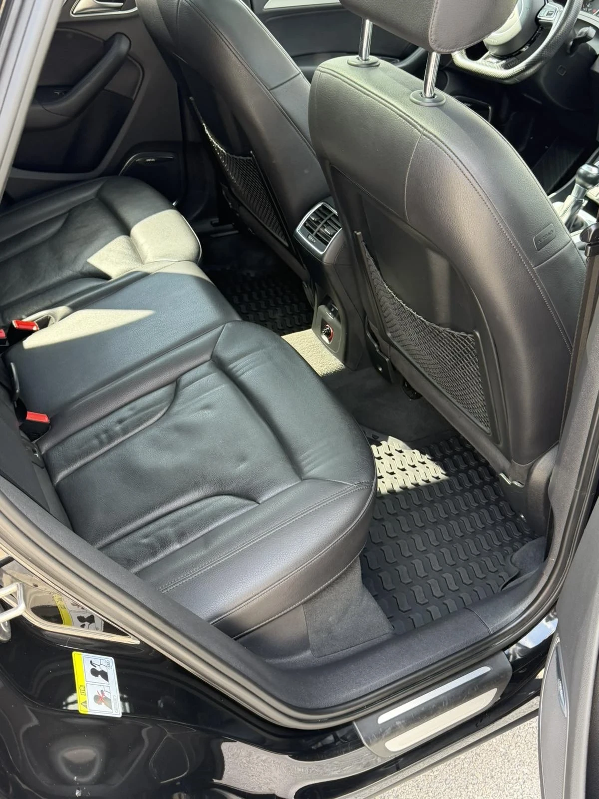 Audi Q3 2.0TFSI 211к.с // Quattro // S-Tronic, снимка 8 - Автомобили и джипове - 53972590