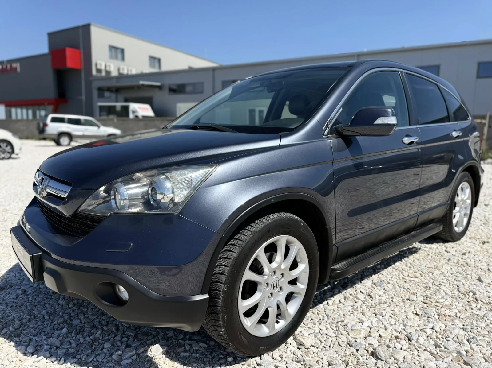 Honda Cr-v 2.0 i-VTEC / EXECUTIVE / AVTOMAT / KOJA / NAVI, снимка 3 - Автомобили и джипове - 54444535