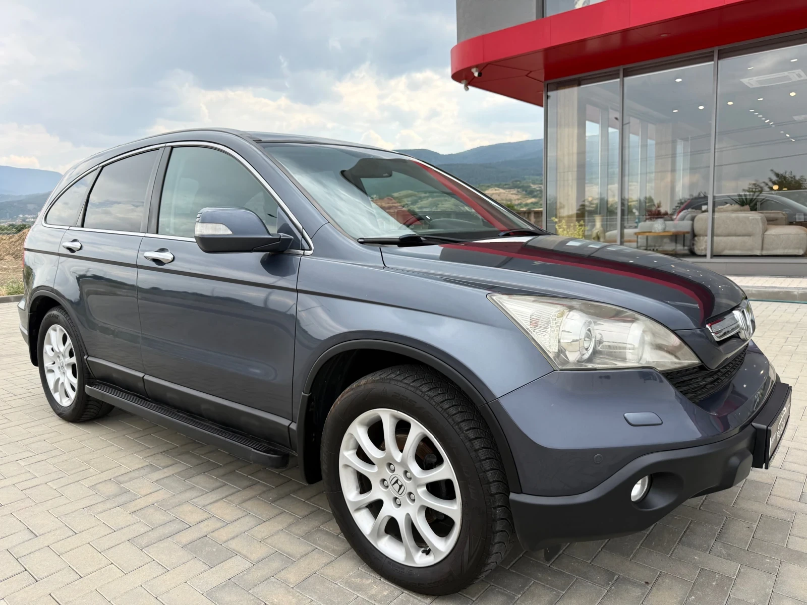 Honda Cr-v 2.0 i-VTEC / EXECUTIVE / AVTOMAT / KOJA / NAVI 