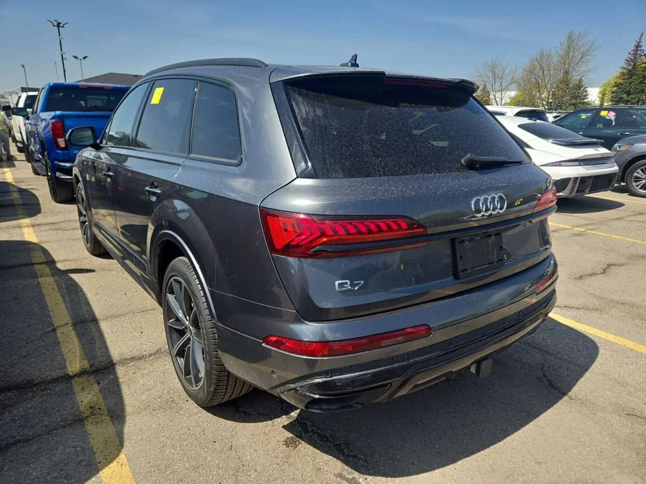 Audi Q7 * CARFAX * ДИСТРОНИК * ПАНОРАМА * ОБДУХВАНЕ * , снимка 4 - Автомобили и джипове - 54528811