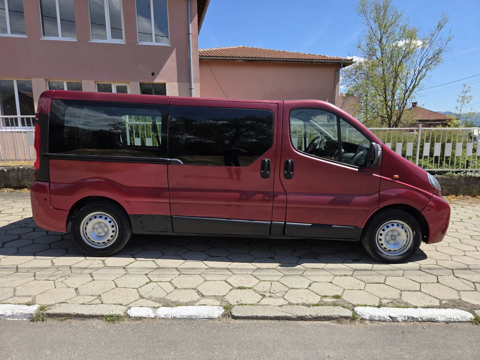 Opel Vivaro 6 места КЛИМА МАКСИ , снимка 5 - Бусове и автобуси - 54311764