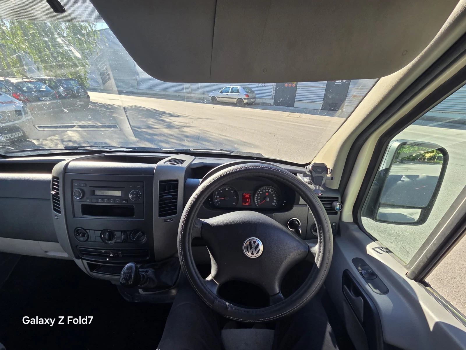 VW Crafter, снимка 12 - Бусове и автобуси - 54903872