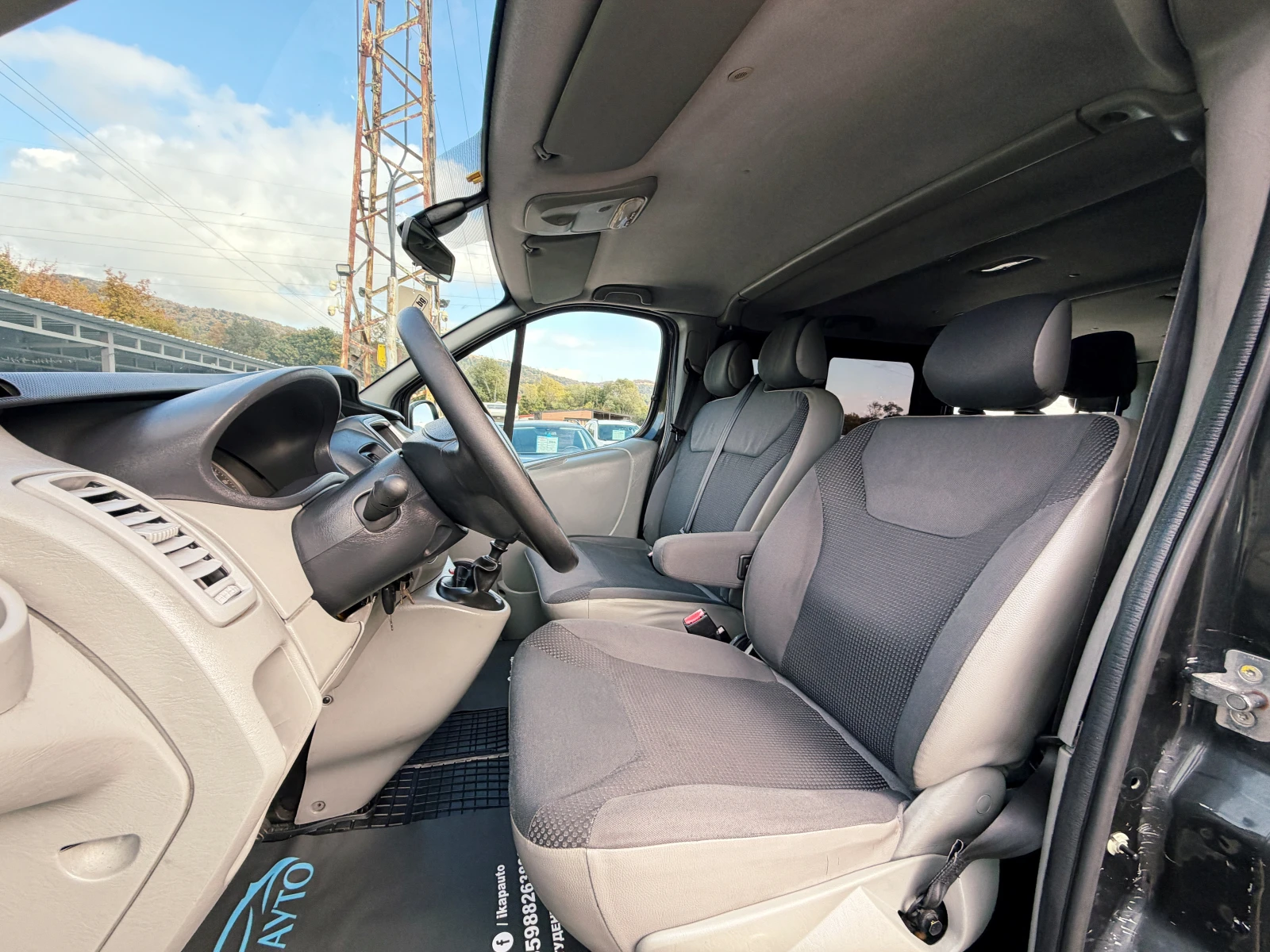 Opel Vivaro 2.0CDTi 9местен, снимка 8 - Бусове и автобуси - 56512829