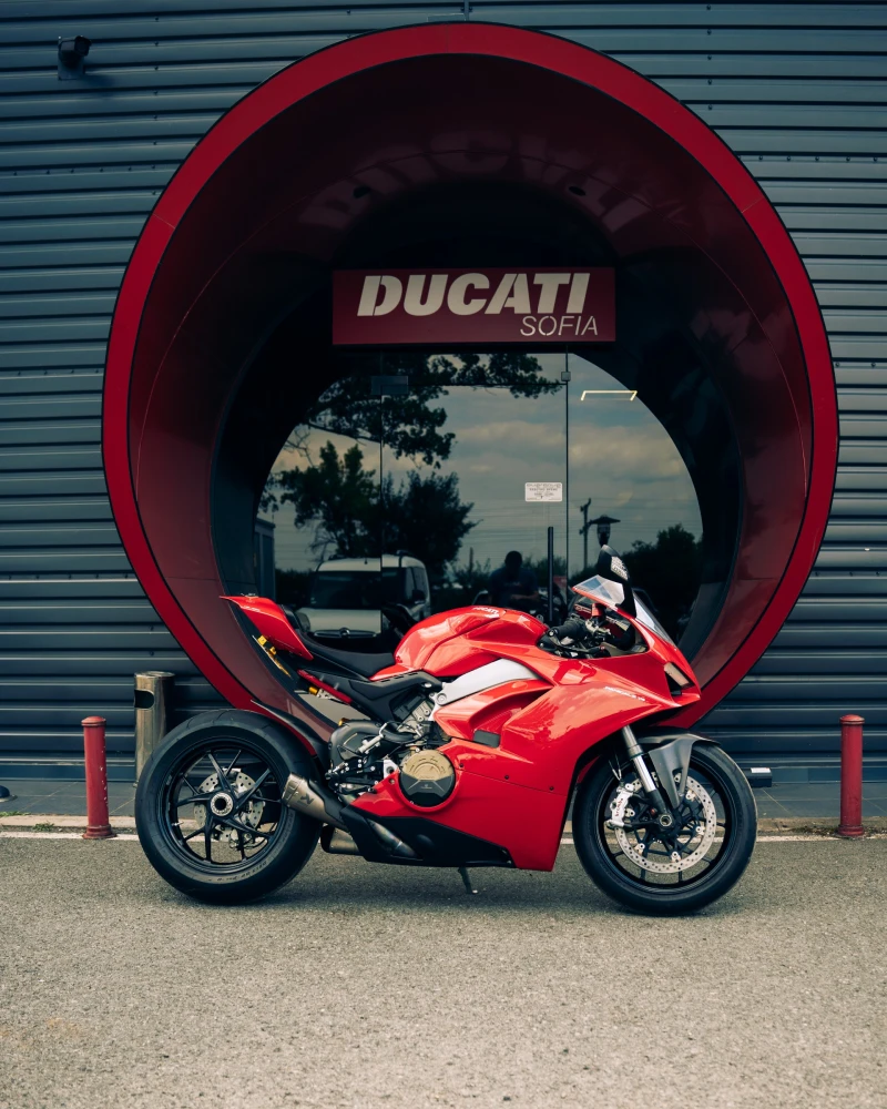 Ducati Panigale V4, снимка 1 - Мотоциклети и мототехника - 47117145