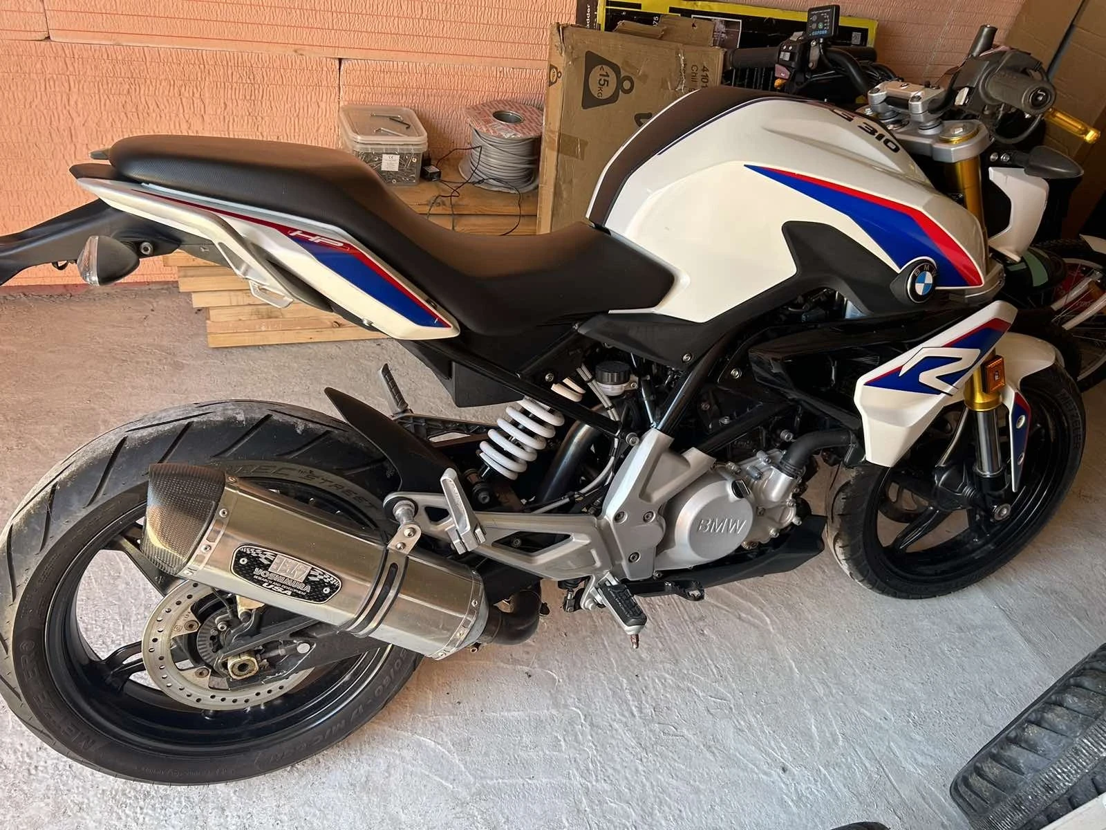 BMW G G310