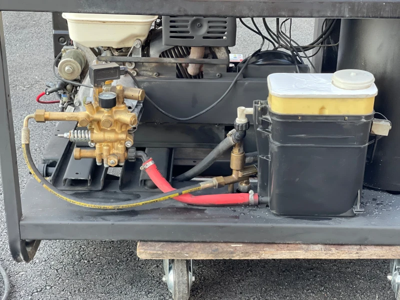 Други специализирани машини Друга Пароструйка Karcher HDS 1000 BE HONDA GX 390-13к.с, снимка 14 - Индустриална техника - 52304342