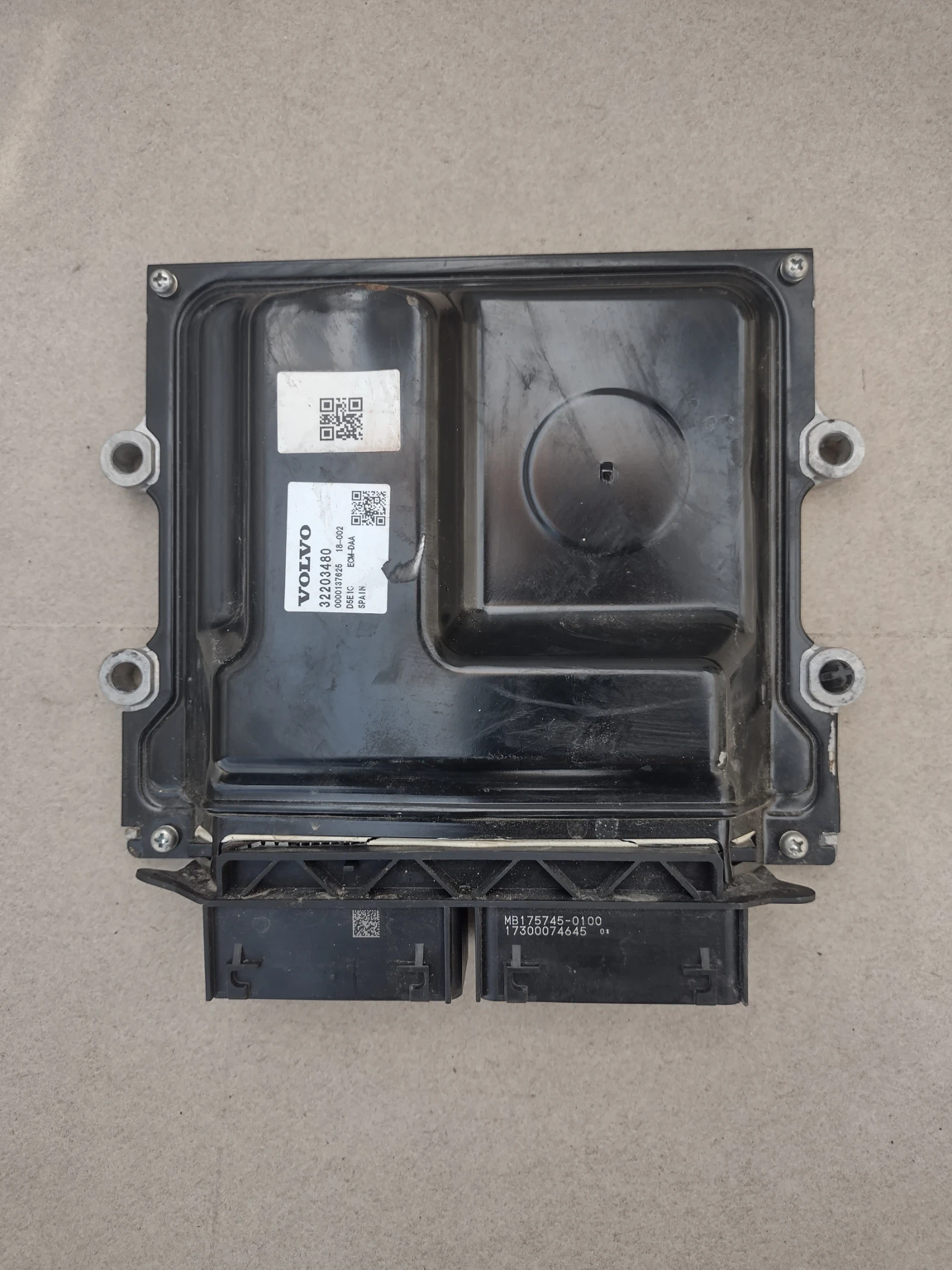 32203480    VOLVO XC40, XC60  MB 175745-0100 | Mobile.bg   4