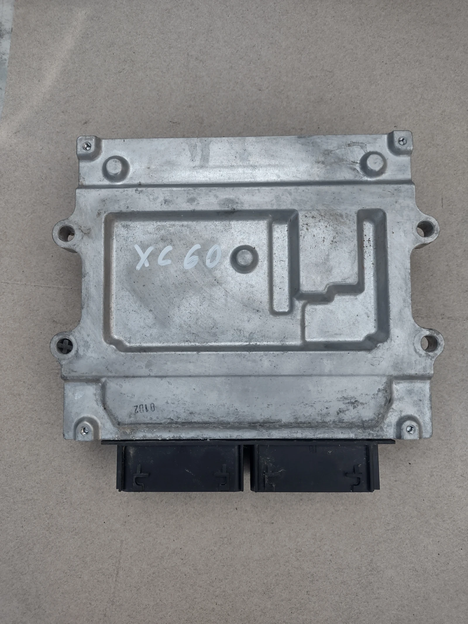 32203480    VOLVO XC40, XC60  MB 175745-0100 | Mobile.bg   5