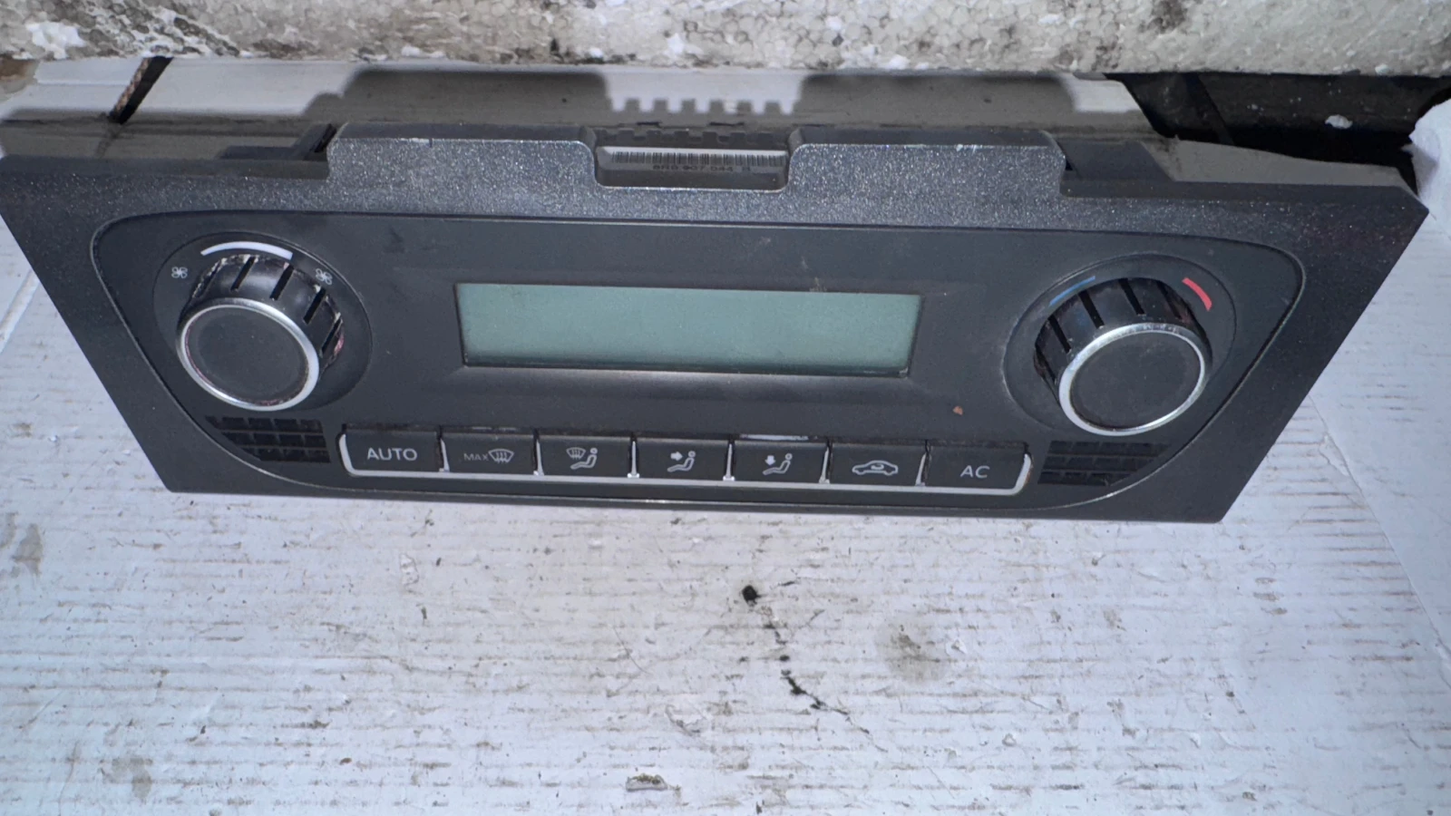   /  /  a VW Polo - A2C53369176 / 6.R0.907.044 | Mobile.bg   1