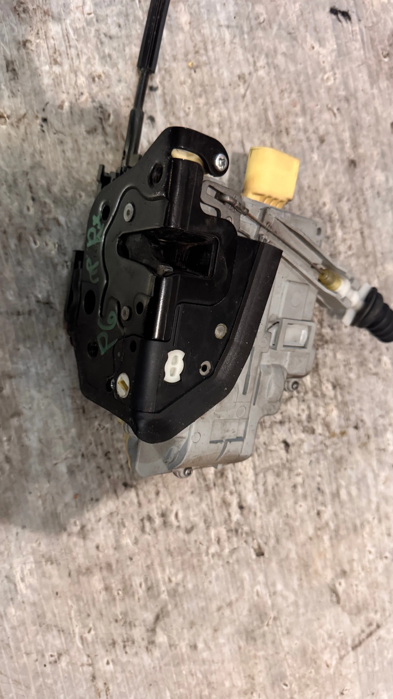 ����� �� ����� �� VW Passat B6 - CZ3C1B37016A | Mobile.bg � ����������� 2