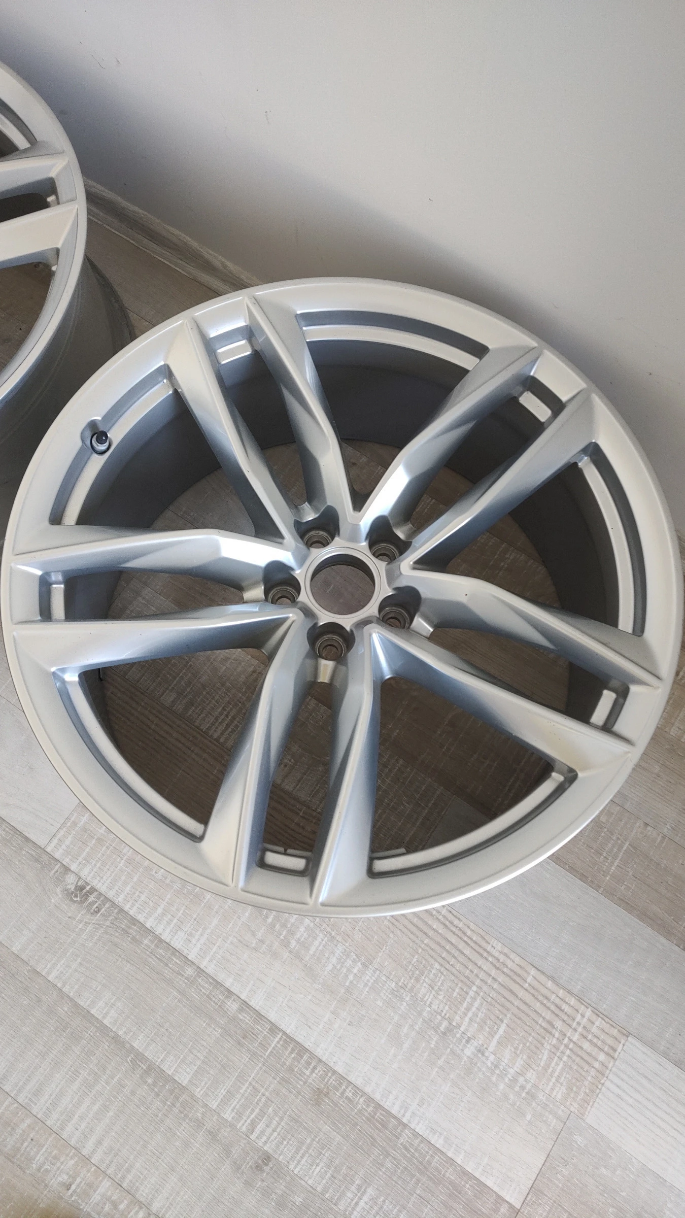   Audi Rs6 | Mobile.bg   7