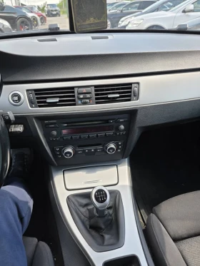 BMW 320, снимка 12