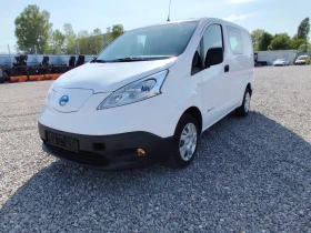  Nissan e-NV200
