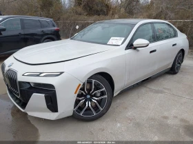 BMW 760 4.4l I xDrive, снимка 2 - Автомобили и джипове - 53670212