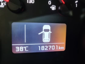 Kia Carens 1.6i 16V 135 p.s 6 + 1 места  | Auto.bg — изображение 13