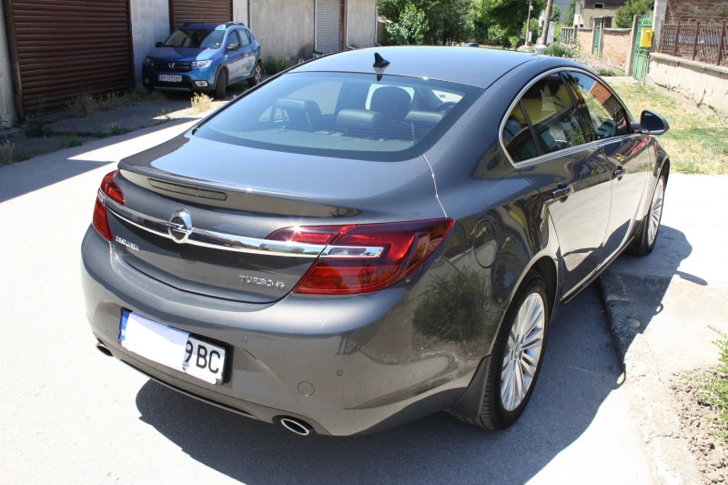 Opel Insignia 2.0Т БЕНЗИН ОБСЛУЖЕНА СЕДАН FACELIFT, снимка 6 - Автомобили и джипове - 46186494