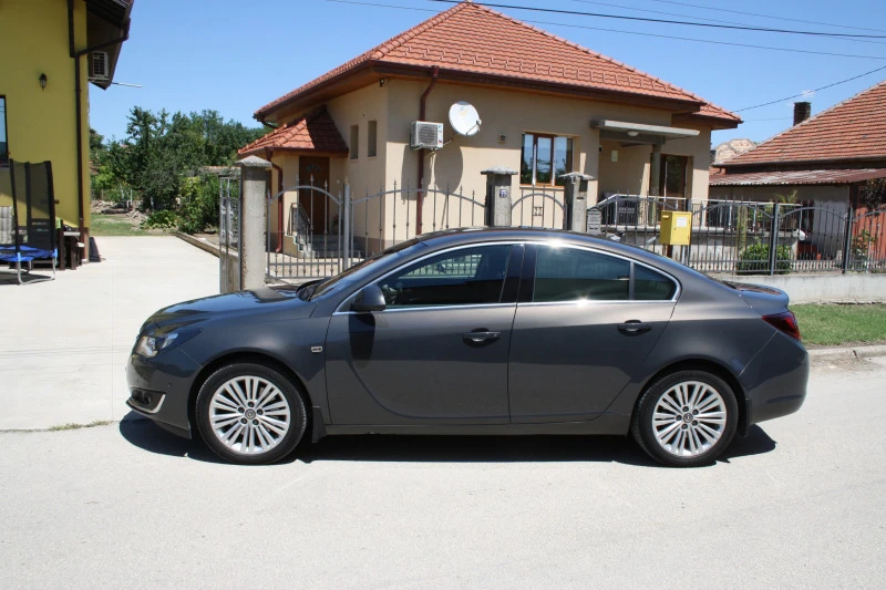 Opel Insignia 2.0Т БЕНЗИН ОБСЛУЖЕНА СЕДАН FACELIFT, снимка 10 - Автомобили и джипове - 46186494