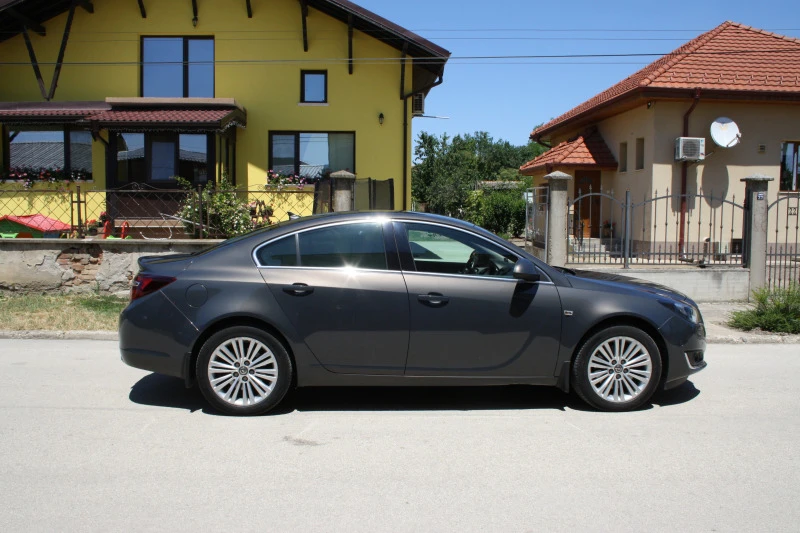 Opel Insignia 2.0Т БЕНЗИН ОБСЛУЖЕНА СЕДАН FACELIFT, снимка 4 - Автомобили и джипове - 46186494