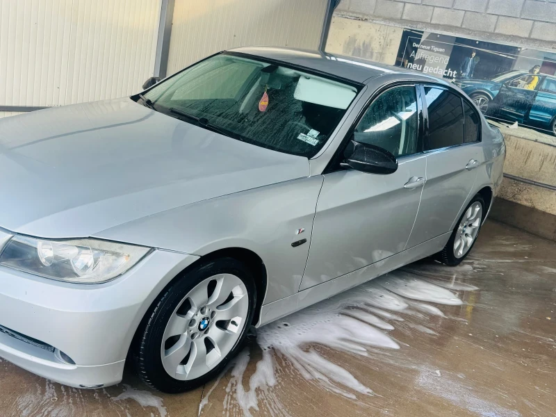 BMW 320, снимка 6 - Автомобили и джипове - 47454522