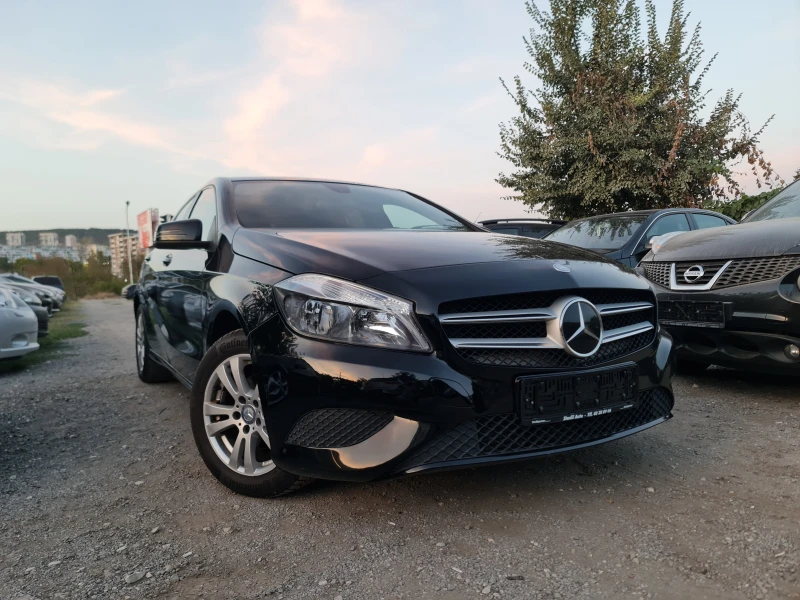 Mercedes-Benz A 180 REKARO NAVI DISTRONIC, снимка 1 - Автомобили и джипове - 47486740