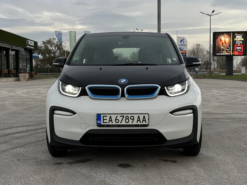 BMW i3 120Ah, Термопомпа, CarPlay, NAVI- PROFESSIONAL, снимка 2 - Автомобили и джипове - 48671356